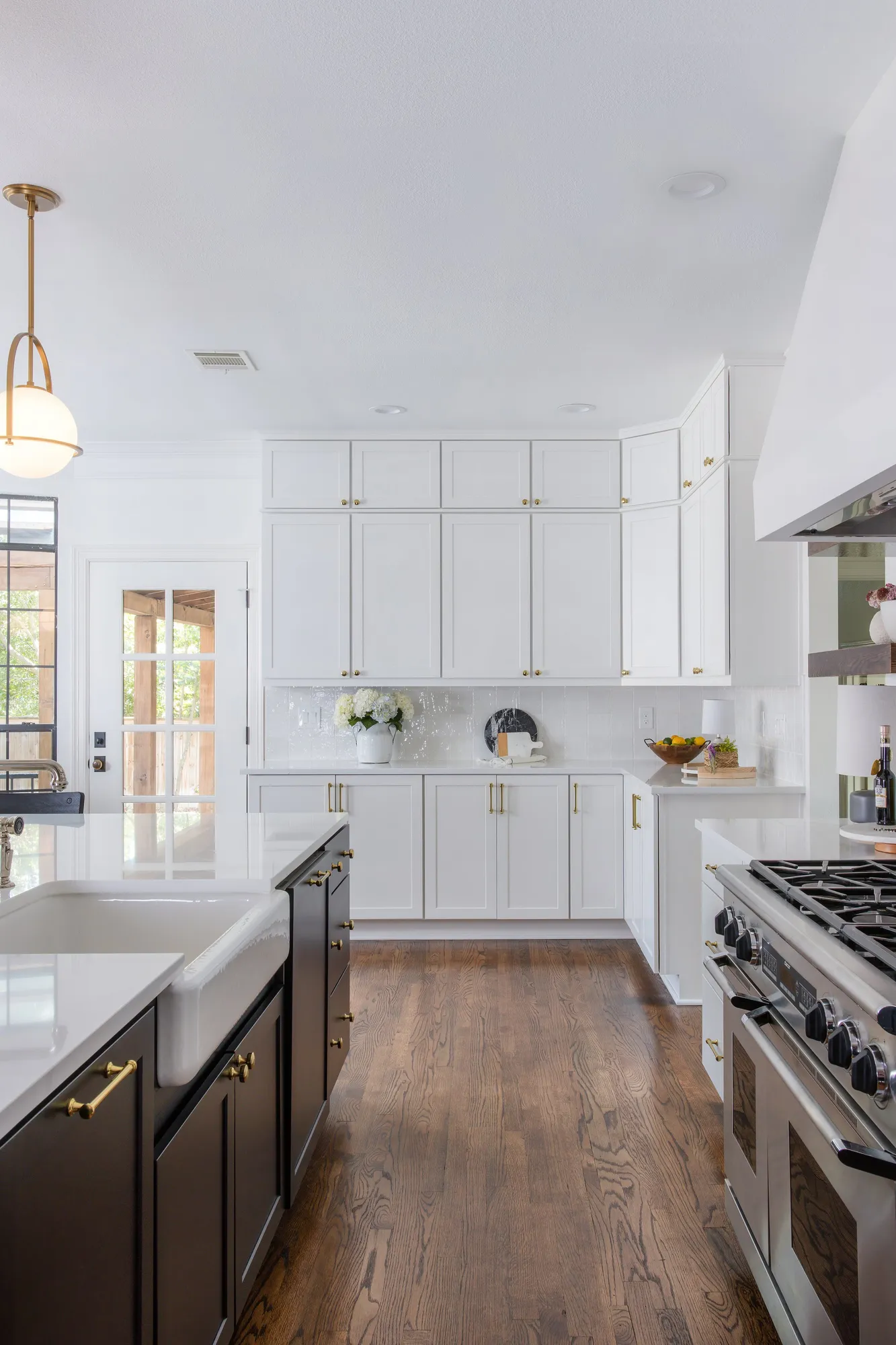 The Beauty of All-White Kitchens