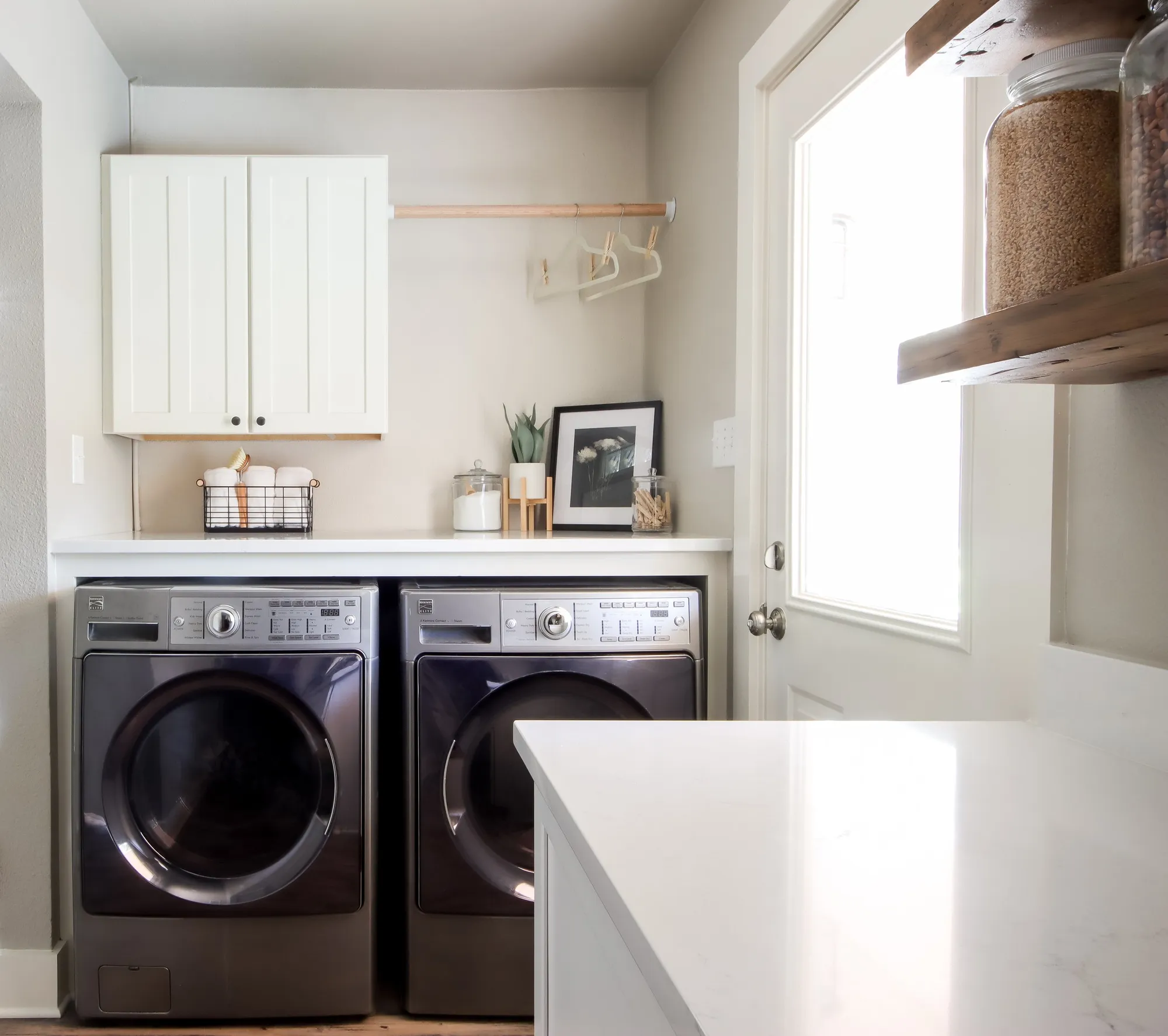 Our Top 5 Essential Features for a Dreamy Laundry Room