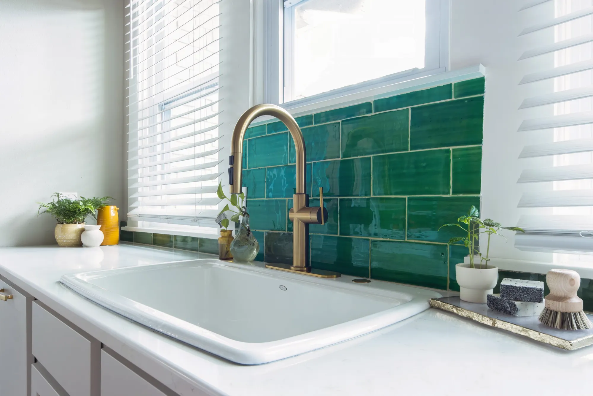 4 Sink Styles to Use in Your Kitchen