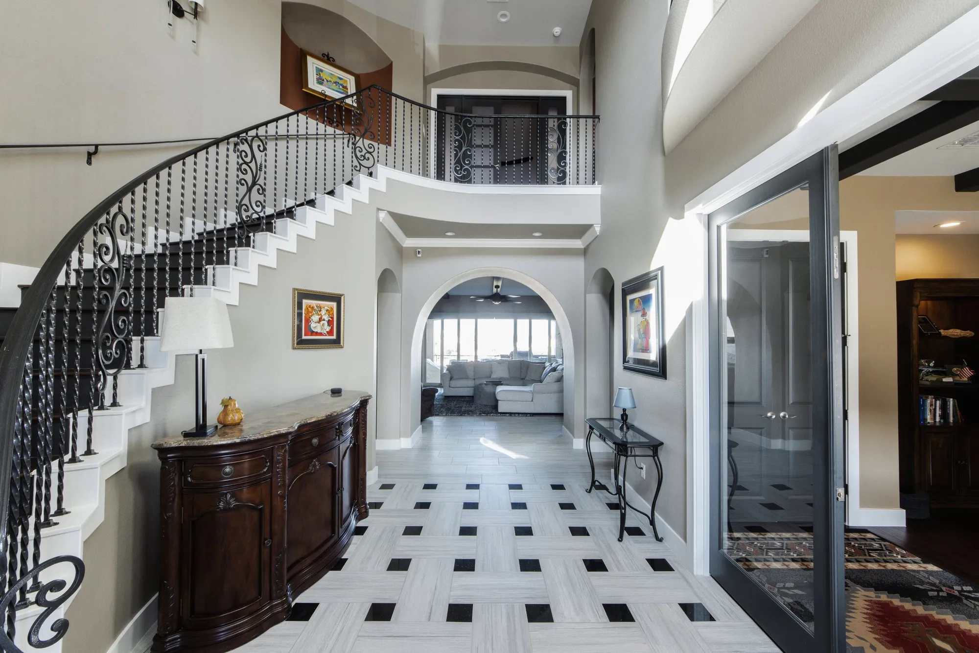 Helotes Loft