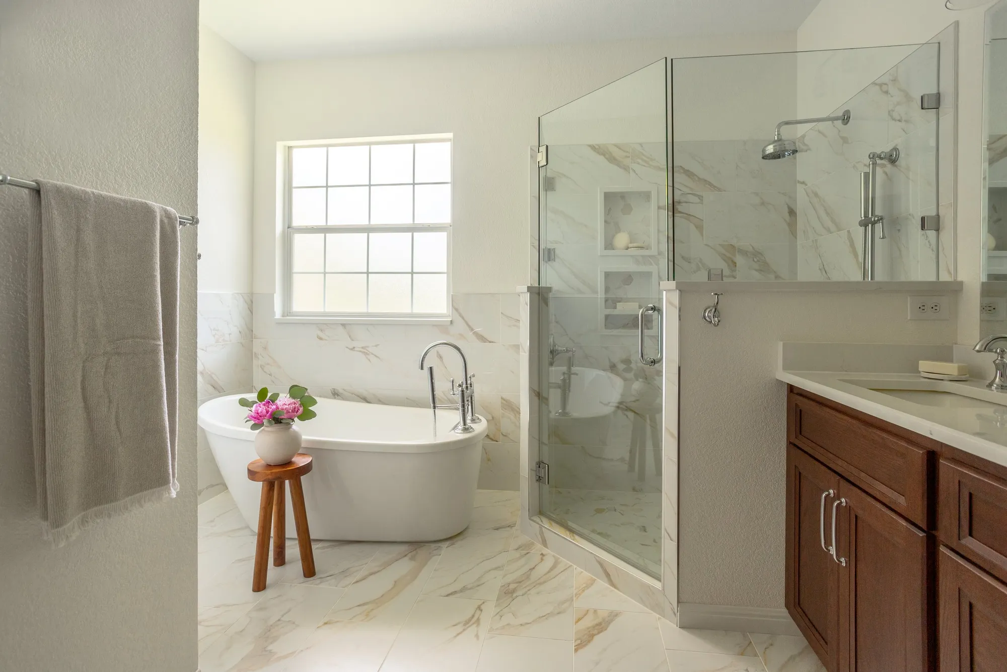 The Best Tile Choices for Bathrooms in 2025