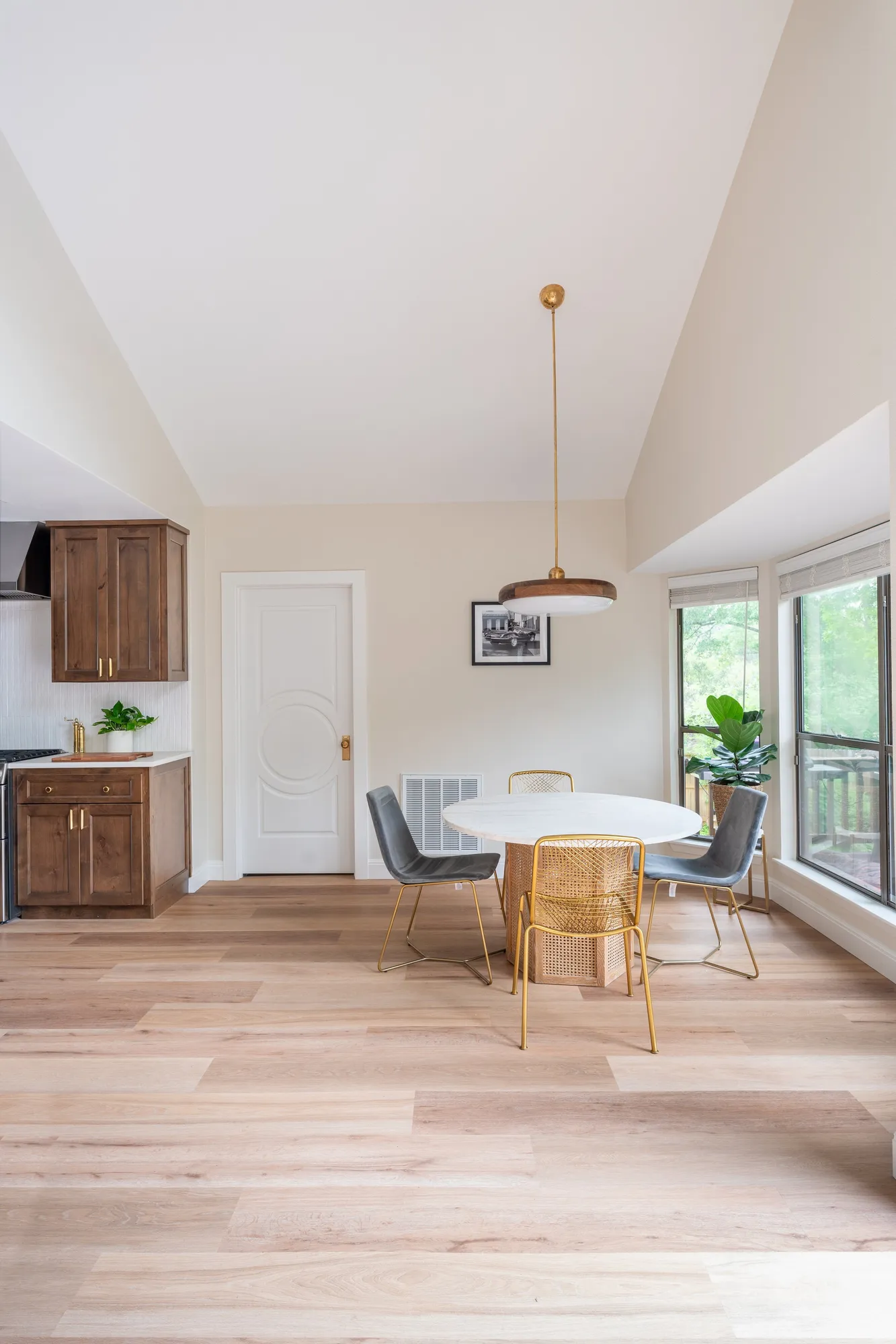 KM-Hunters Sound-Interiors-26.jpg