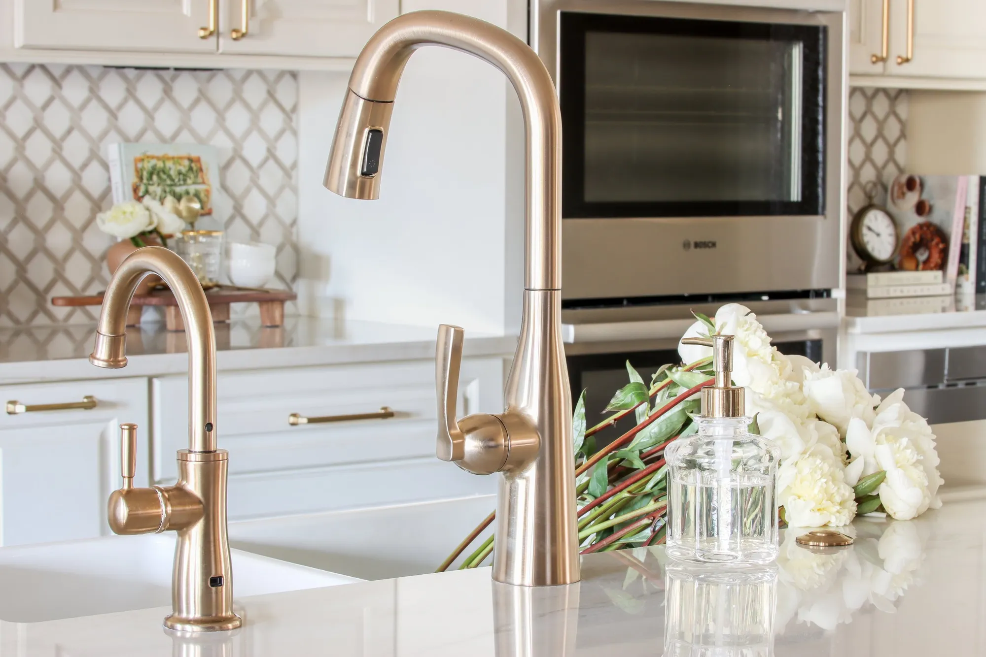 6 Tips for Selecting Your Kitchen Faucet
