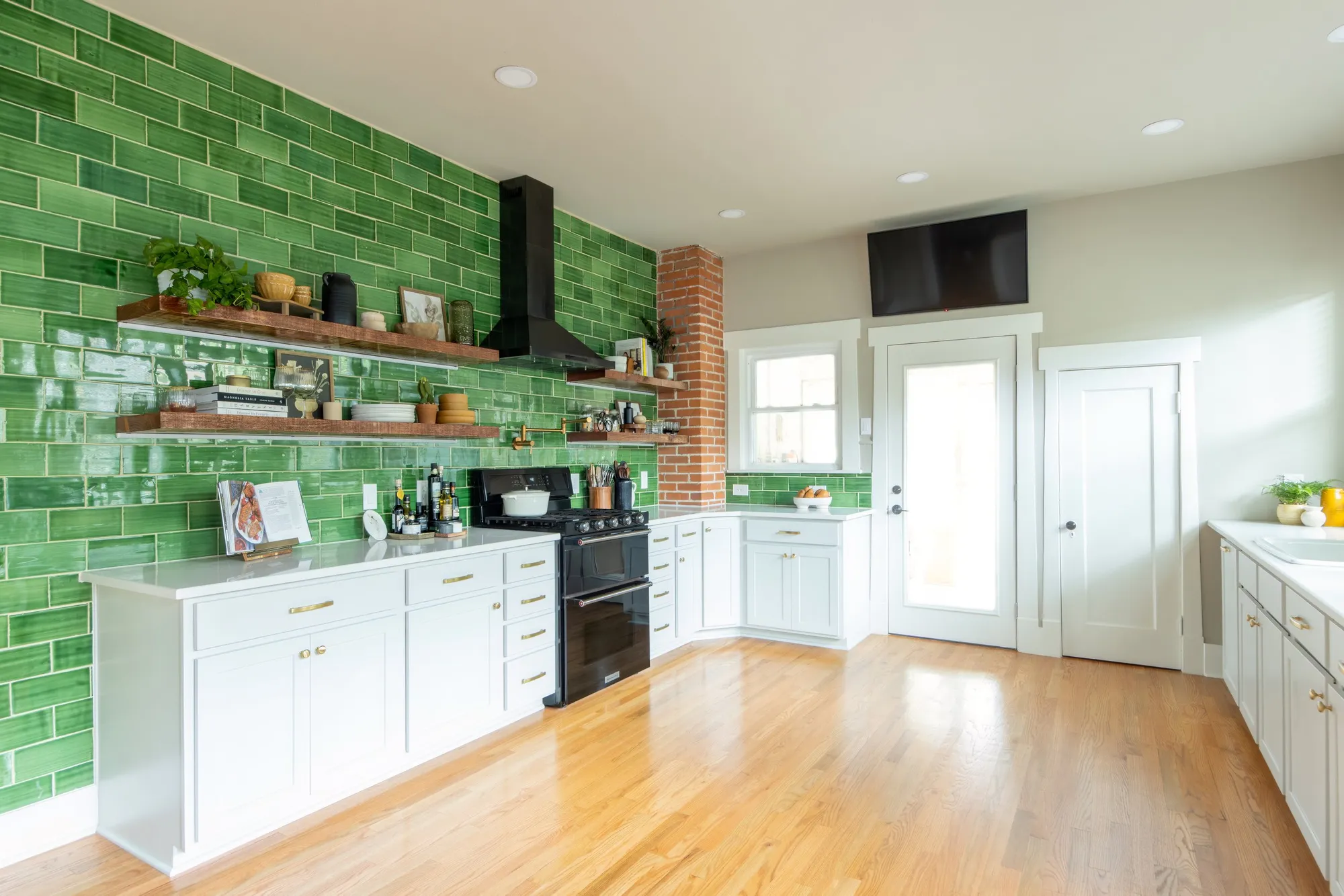 The Timeless Appeal of Open Shelving in Kitchen Design