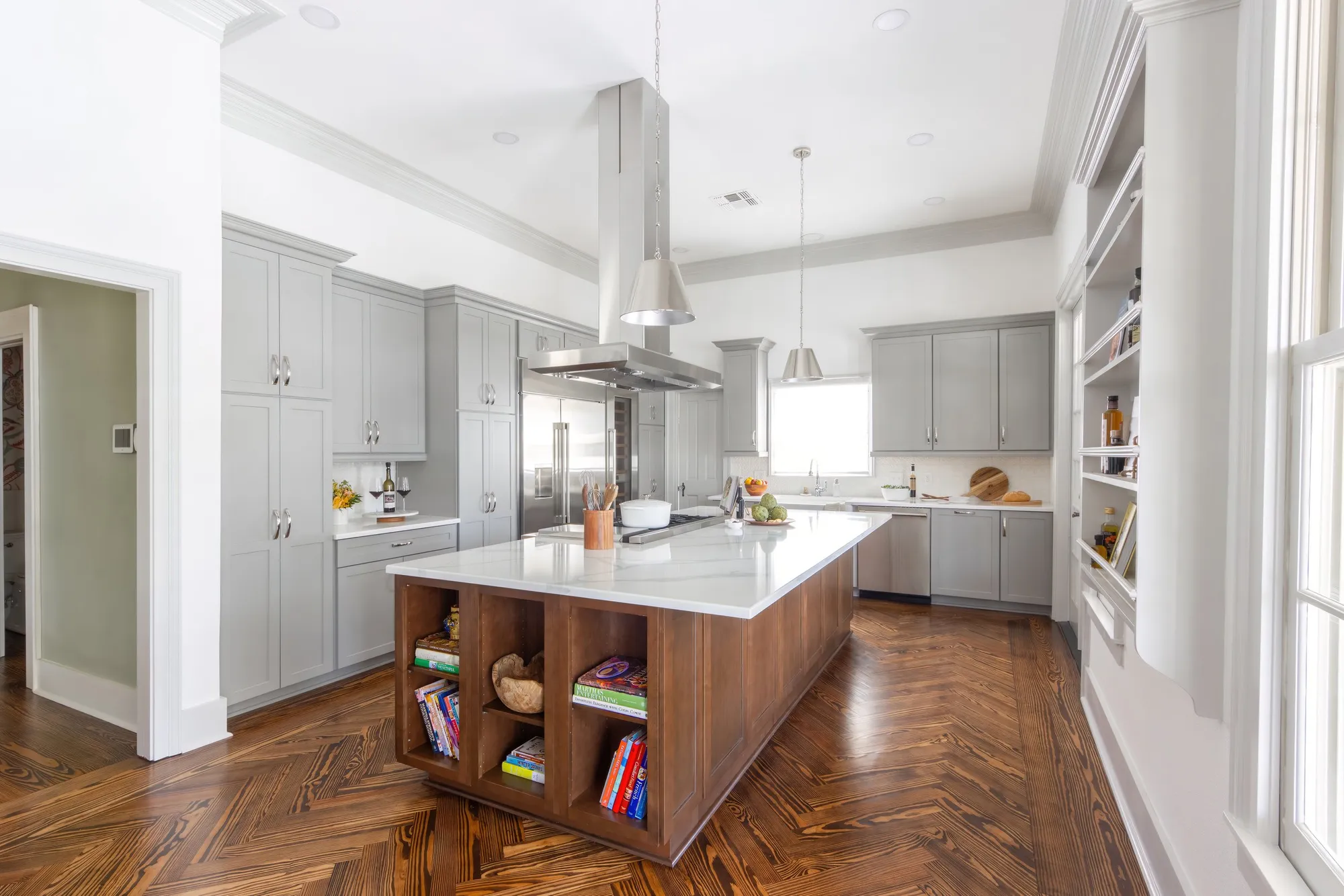 Open-Concept Kitchens: How to Keep Storage Without Compromise in Your Kitchen Remodel