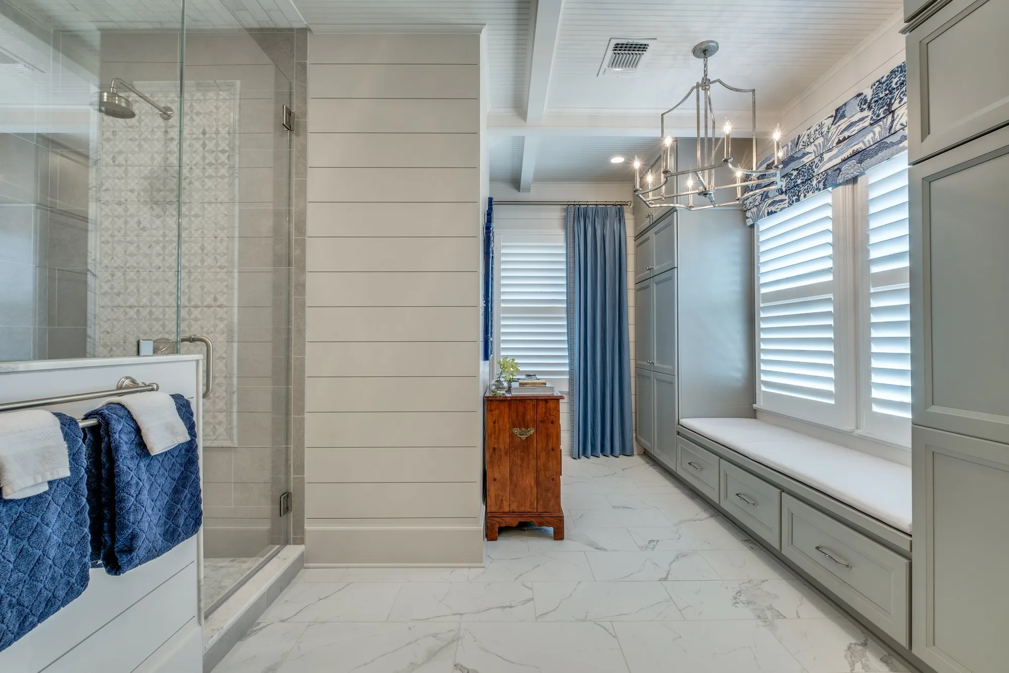 A Quick Guide on Where to Save and Where to Splurge in Your Bathroom Remodel!